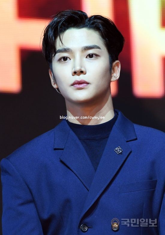 드라마 내일의 줄거리 배우 로운키 인스타 김희선 집의 위치 남편 박주영 나이 직업학력 프로필 혼혈 53