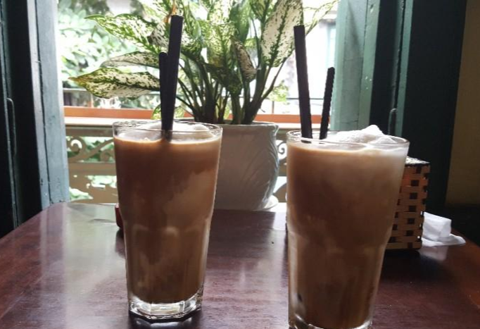  하노이DAY4-포텐 리꿕수(Pho 10)/미스터 베이(Mr.Bay)/Coffee A/구푸젤라또(goofoo gelato)/프루티 팩트(Fruity Fact)/맥주거리