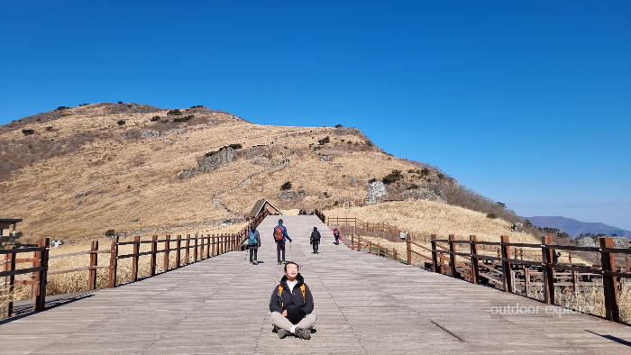 2023 영축산 신불산 간월산 연계산행 , 축서암~배내2공영주차장 코스 - 영축산, 신불산, 간월산 연계산행 - undefined - 🥾 등산시작 2023 영축산 신불산 간월산 연계산행 , 축서암~배내2공영주차장 코스 - 영축산, 신불산, 간월산 연계산행 - undefined - 🥾 등산시작