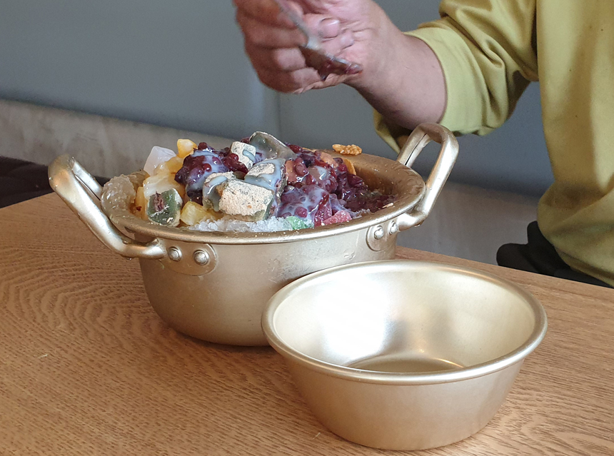  봉화 분천역 커피 맛집 산타마을 카페 하이디의 다락방, 사랑채 산타커피