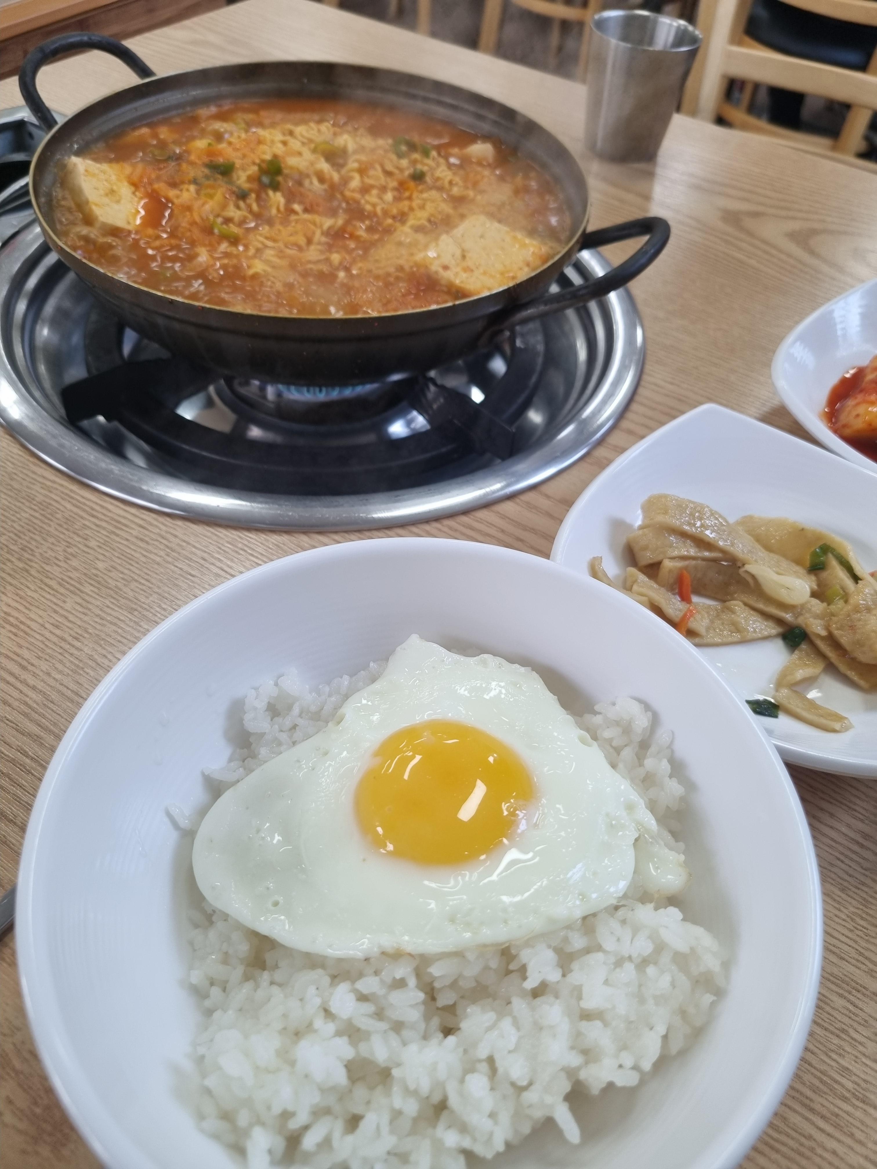 김치찌개미화식당 관리점 이미지