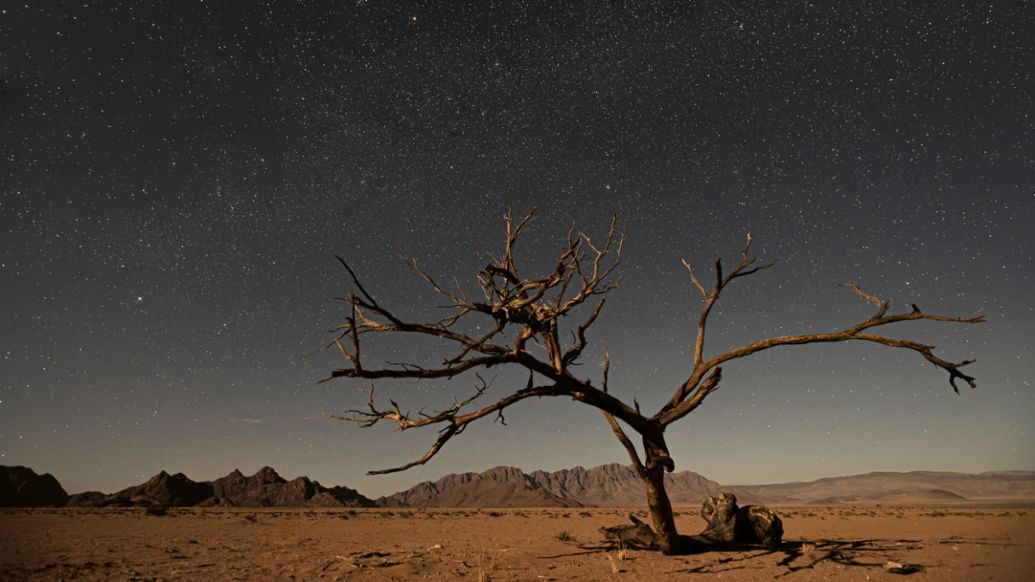 Welcome to the adventure: Camp Porsche 911 Namibia 31 img https://mobilityground.com/wp-content/uploads/2024/09/3-1-2.jpg