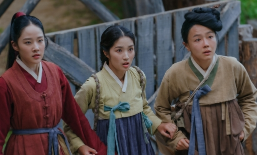 김혜윤 나이 키 학력 프로필 남친 이상형 작품 차기작, 변우석 - 김혜윤 프로필 - 김혜윤 첫 주연 작품 김혜윤 나이 키 학력 프로필 남친 이상형 작품 차기작, 변우석 - 김혜윤 프로필 - 김혜윤 첫 주연 작품