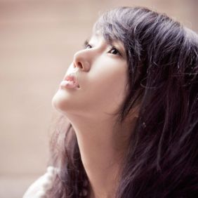  이정현 어떻게 눈물 참는지 듣기/가사/앨범/유튜브/뮤비/반복재생/작곡작사