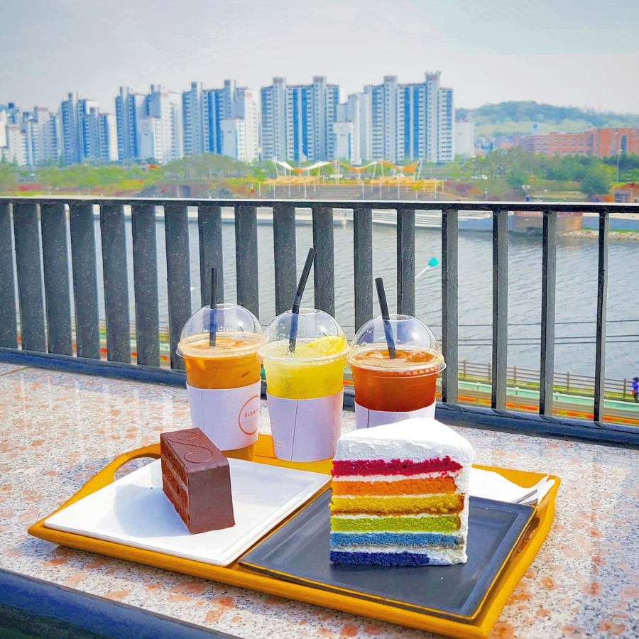  [카페] 아라뱃길 시천나루 뷰가 아름다운 [View 맛집] 루프탑 카페, 블랑쉬 (CAFE BLANCHE)