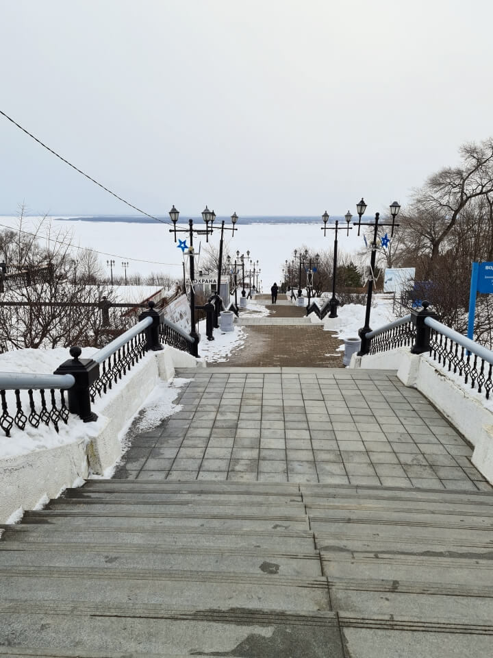 하바롭스크-아무르강-계단