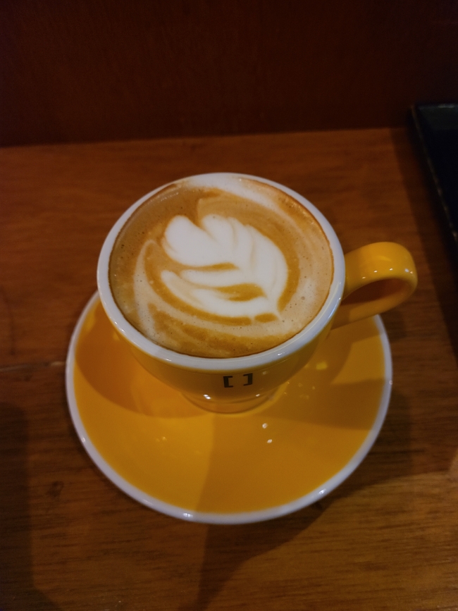 사람들을 위한 부산 카페 <덱스커피 전포점> 귀가르즘 재즈 음악 좋아 하는 4