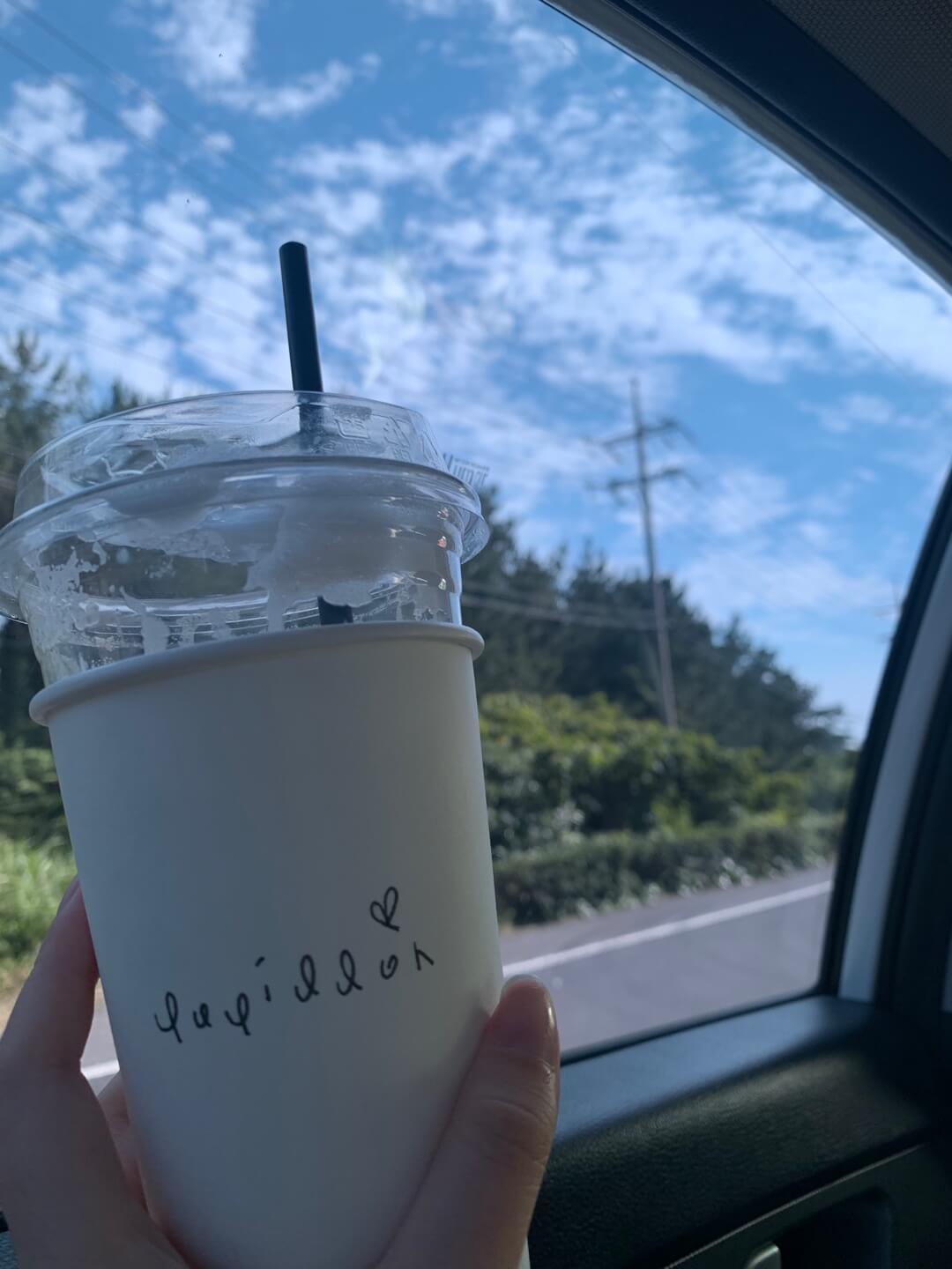 파피용살롱드떼 이미지