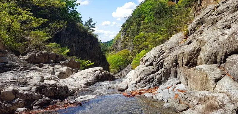 밀양 구만산 구만계곡과 구만 폭포