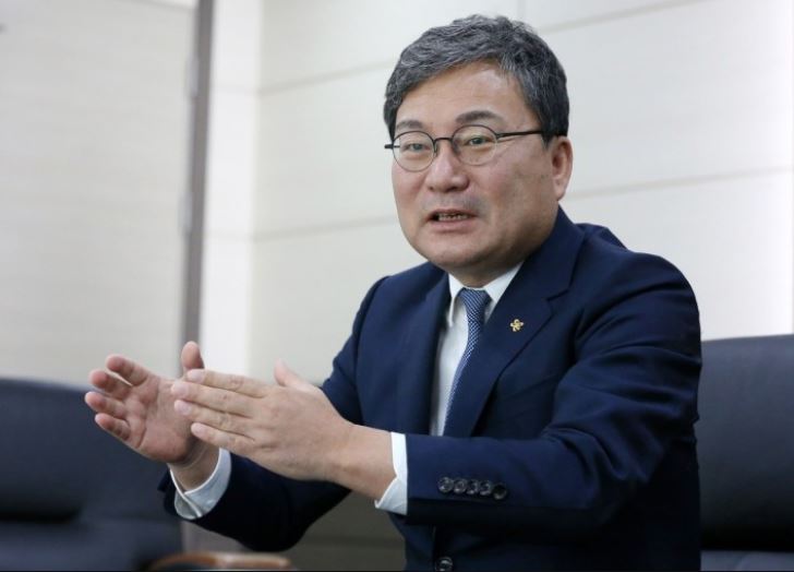  이상직 민주당 탈당..이상직 프로필