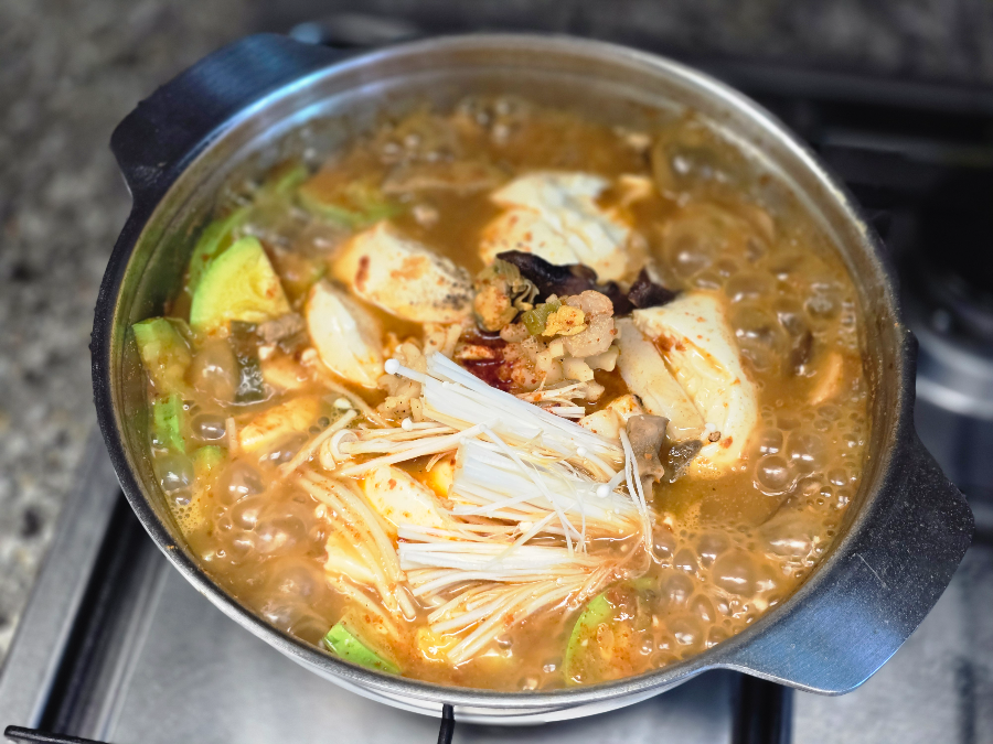 서진이네-순두부찌개-양념장-황금레시피-해물순두부찌개
