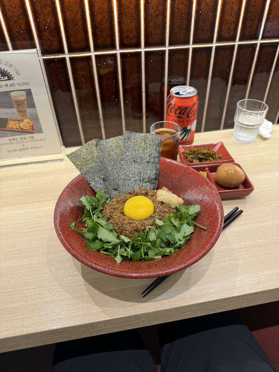  종로 4가 일본라멘 맛집 라멘 보루도 키마카레 마제소바