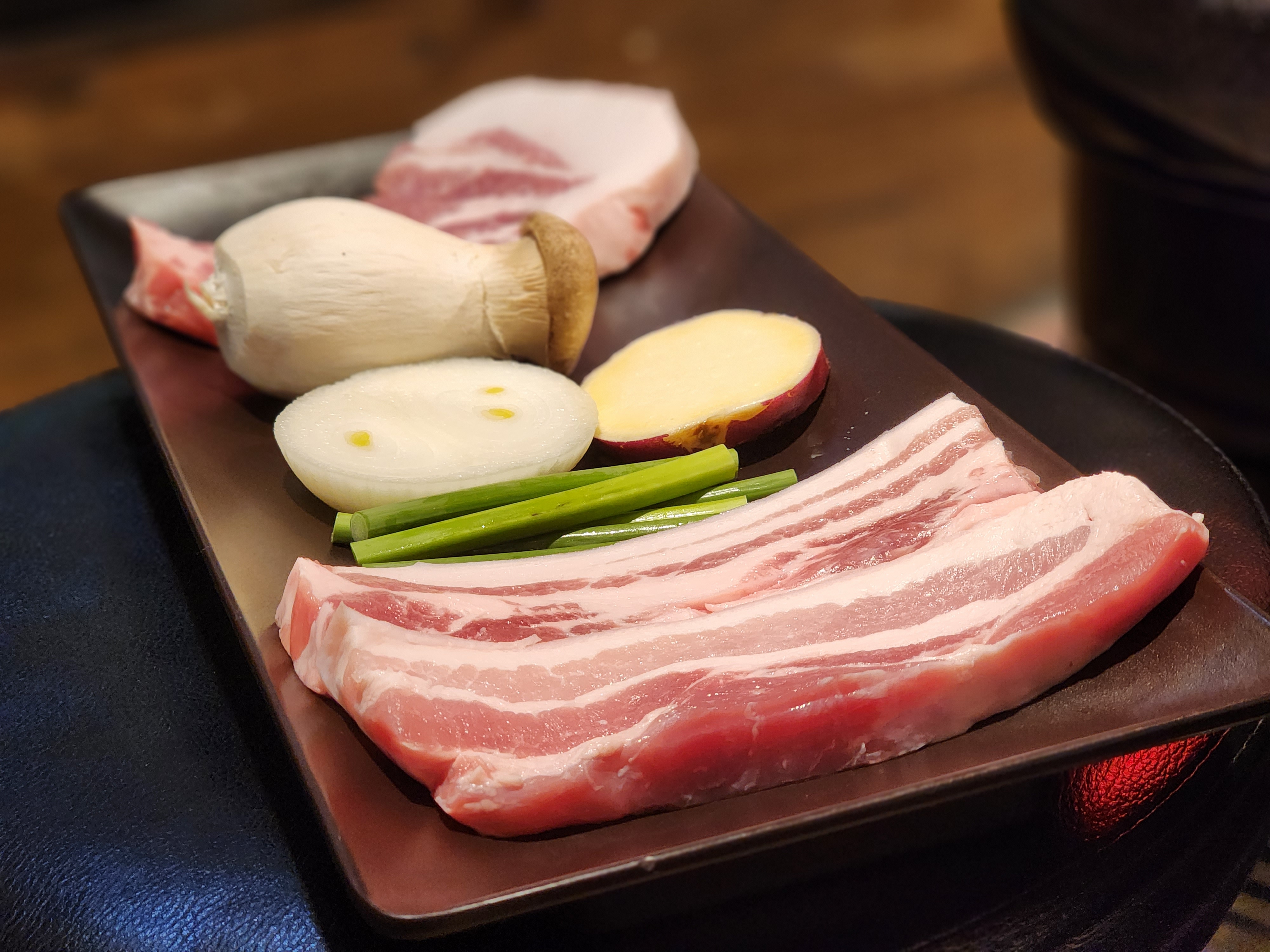  [삼화지구맛집] 춤추는돼지 내돈내산 후기