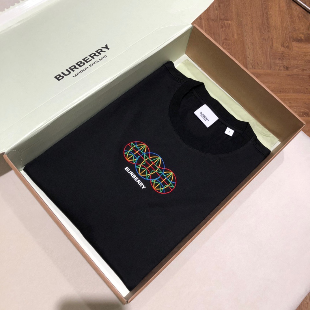  [BURBERRY] 버버리 글로브 반팔 티셔츠 8037085