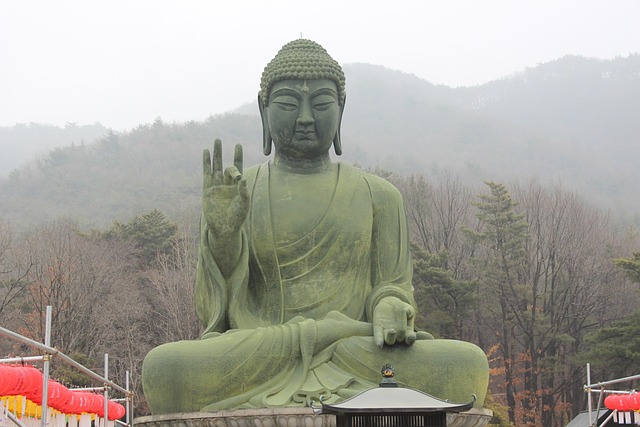 천안 좌불상