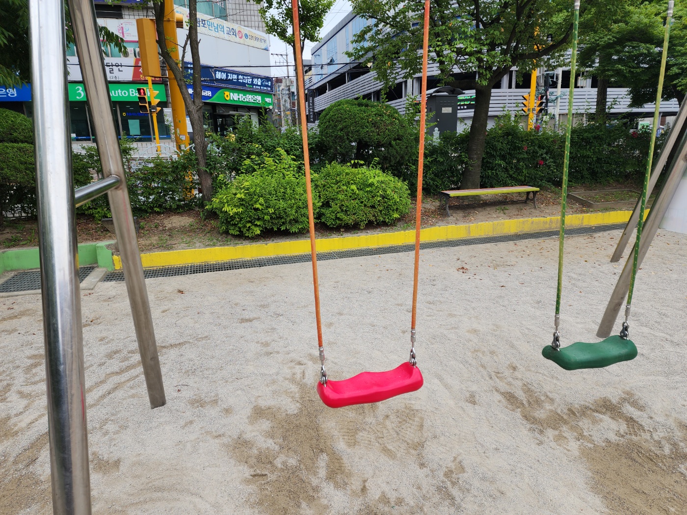  [날개스포츠] 김포서초교 그네안장 교체, 그네 보수 작업