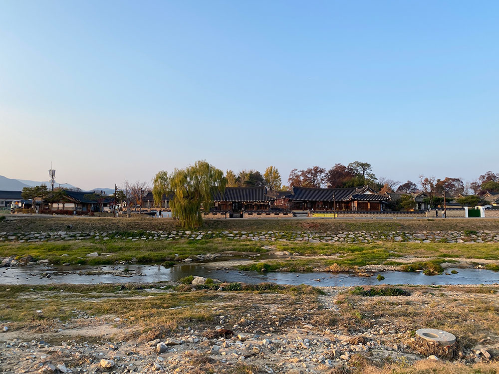  경주 여행 야경투어, 최부자집이 있는 교촌마을에서 시작하세요