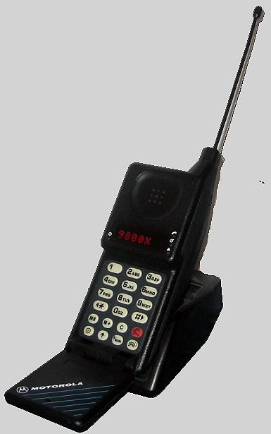 통화만 가능했던 Motorola MicroTAC 9800x