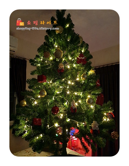  벌써 연말! 크리스마스 트리 장식, 전구 용품