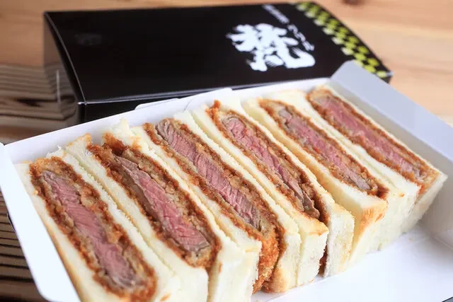 신세계 그릴 본 긴자점 (新世界グリル梵 銀座店)