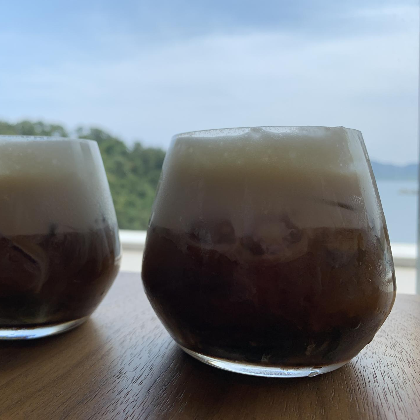  거제 벨버디어 맛집 편 블랙업커피 안마시면 후회 각