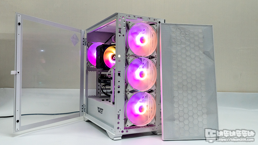  업그레이드!! 다크플래쉬 DLX21 RGB MESH 튜닝 케이스