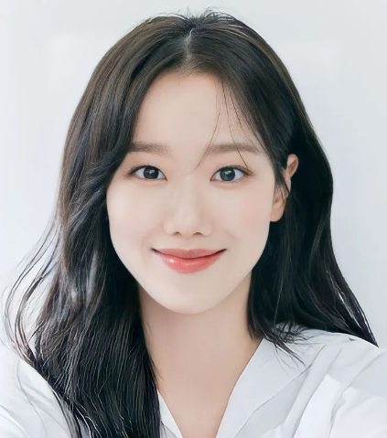 이나은