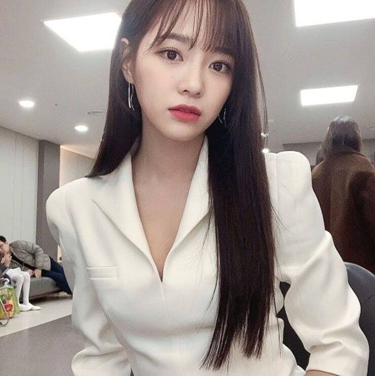 김세정