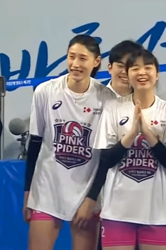  김연경 미친 활약, 흥국생명 핑크스파이더스 정규리그 우승, 챔프전 3월29일 시작