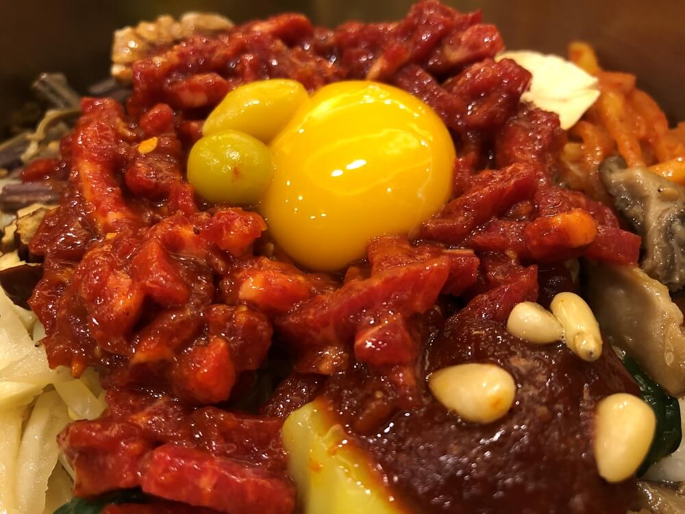 전주-맛집-고궁본점-육회비빔밥