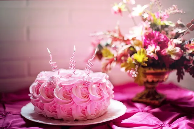 움직이는 생일 축하 문구 이미지 꽃다발_7