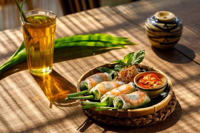 Vietnamese-spring-rolls
