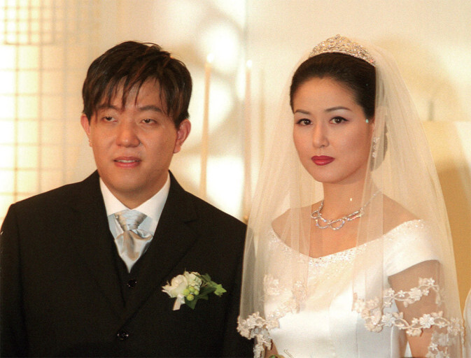 사진- 쏘카 이재웅 황현정 결혼사진