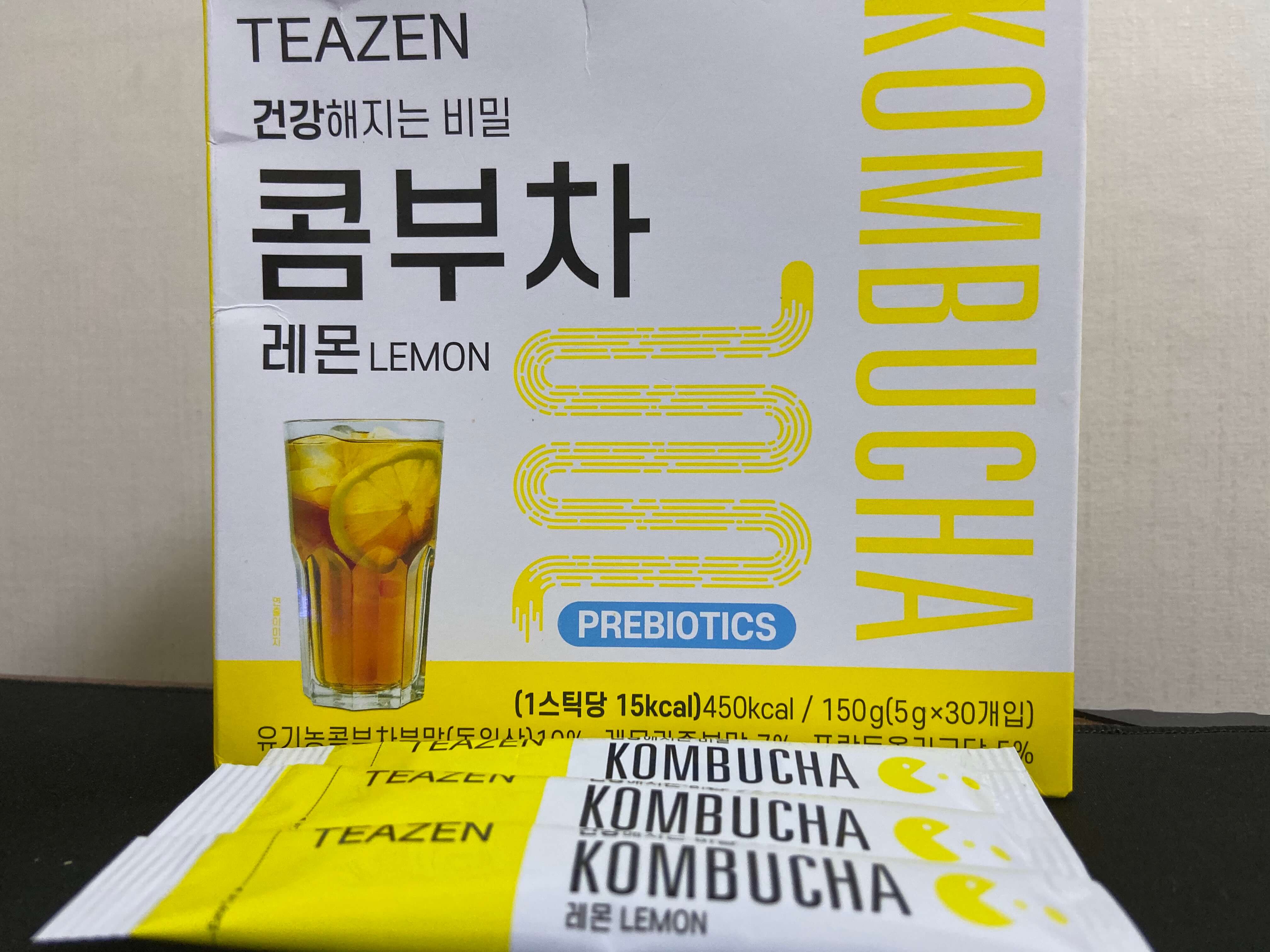 티젠 콤부차 레몬 박스와 개별 제품 사진