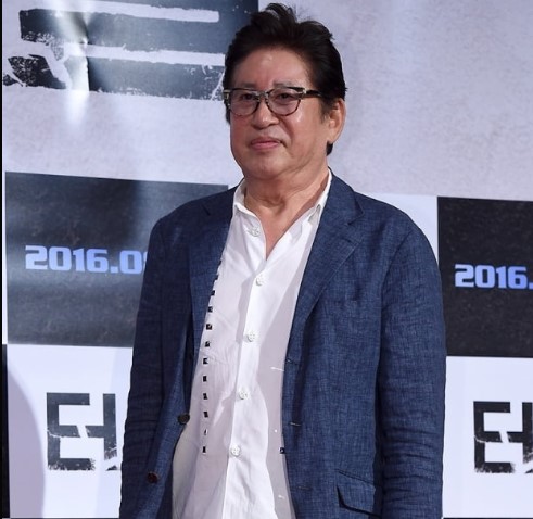 김용건 나이