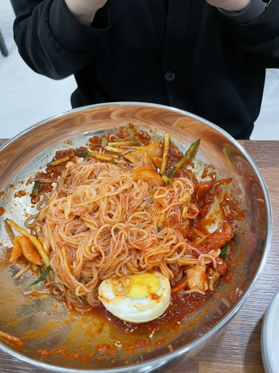 비빔밀면