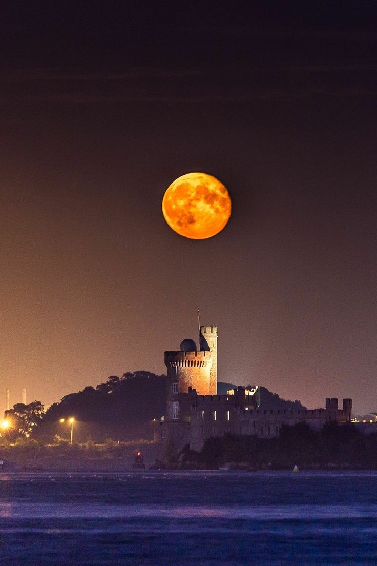 Last SUPERMOON of 2023&#44; Don&#39;t miss the Harvest Moon&#39;s appearance along with three dazzling planets