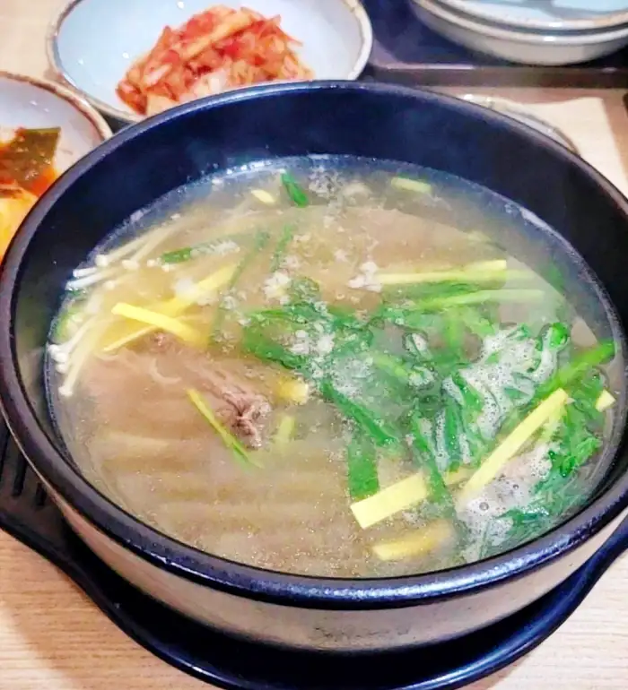 생생정보 상주 헌신동 소한마리 통째로 점심특선 한우탕 맛집