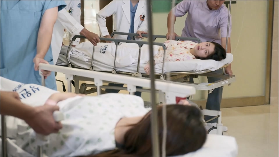 굿 닥터 Good.Doctor.S01E19p.NF.WEB-DL.AAC2.0.x264-LeON.mkv_20230708_143603.345.jpg