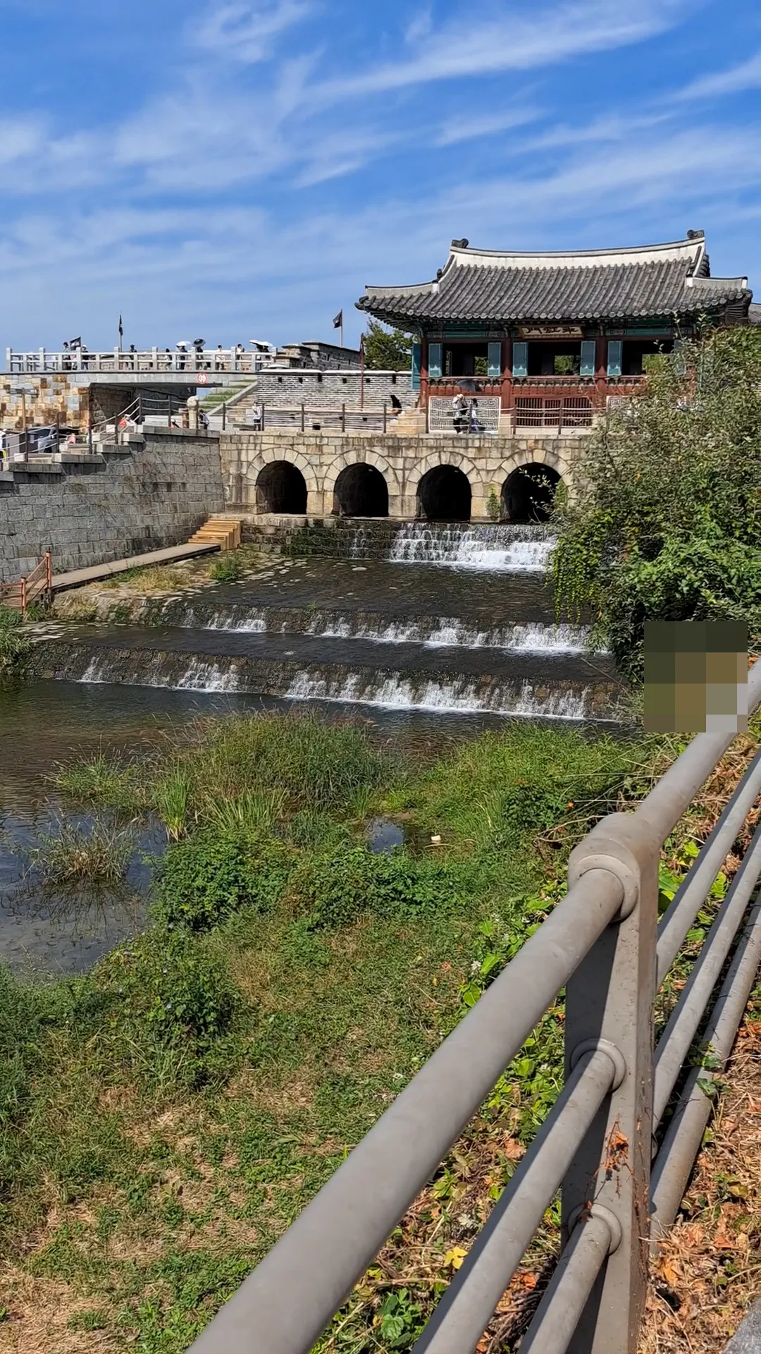 수원-화성-북수문-화홍문-수로-수원천-파란하늘