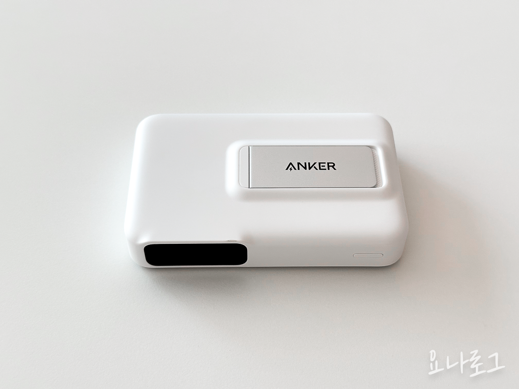 아이폰보조배터리 보조배터리 보조배터리추천 아이폰 앤커 앵커 앵커보조배터리 앤커보조배터리 무선충전 무선보조배터리 Anker AnkerMagGo 앵커맥고 앤커맥고 여행준비물 여행필수템 발열없는보조배터리 여행준비