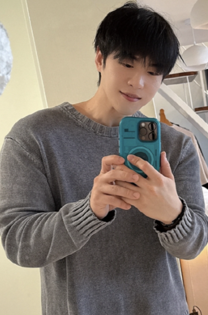 가수 문원 인스타그램 셀카