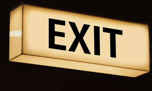 생산성 정체, 고령화, 투자 둔화 한국 경제 저성장 늪에서 탈출하려면 관련 사진