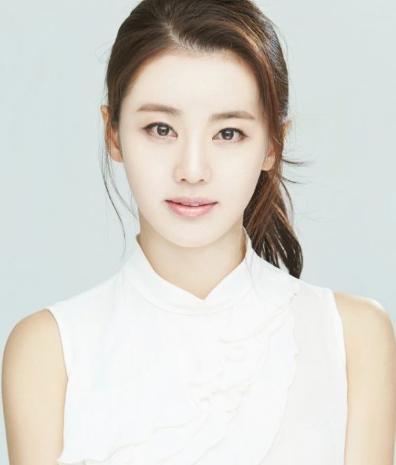 탤런트 이가령 피부