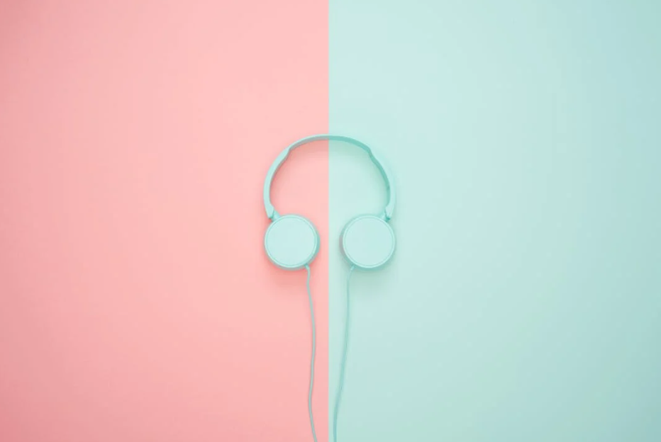 핑크와 민트 컬러