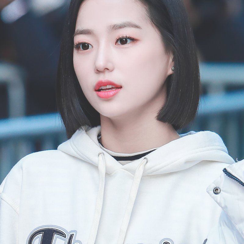 CLC 예은 사진 키 몸무게 나이 생일 혈액형