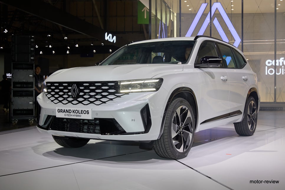 르노 콜레오스 하이브리드 외관 디자인