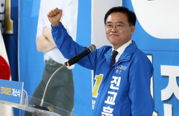 진교훈 프로필 나이 고향 경찰청 경력