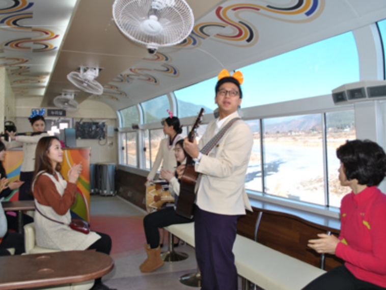 정선아리랑열차 파노라마 전경