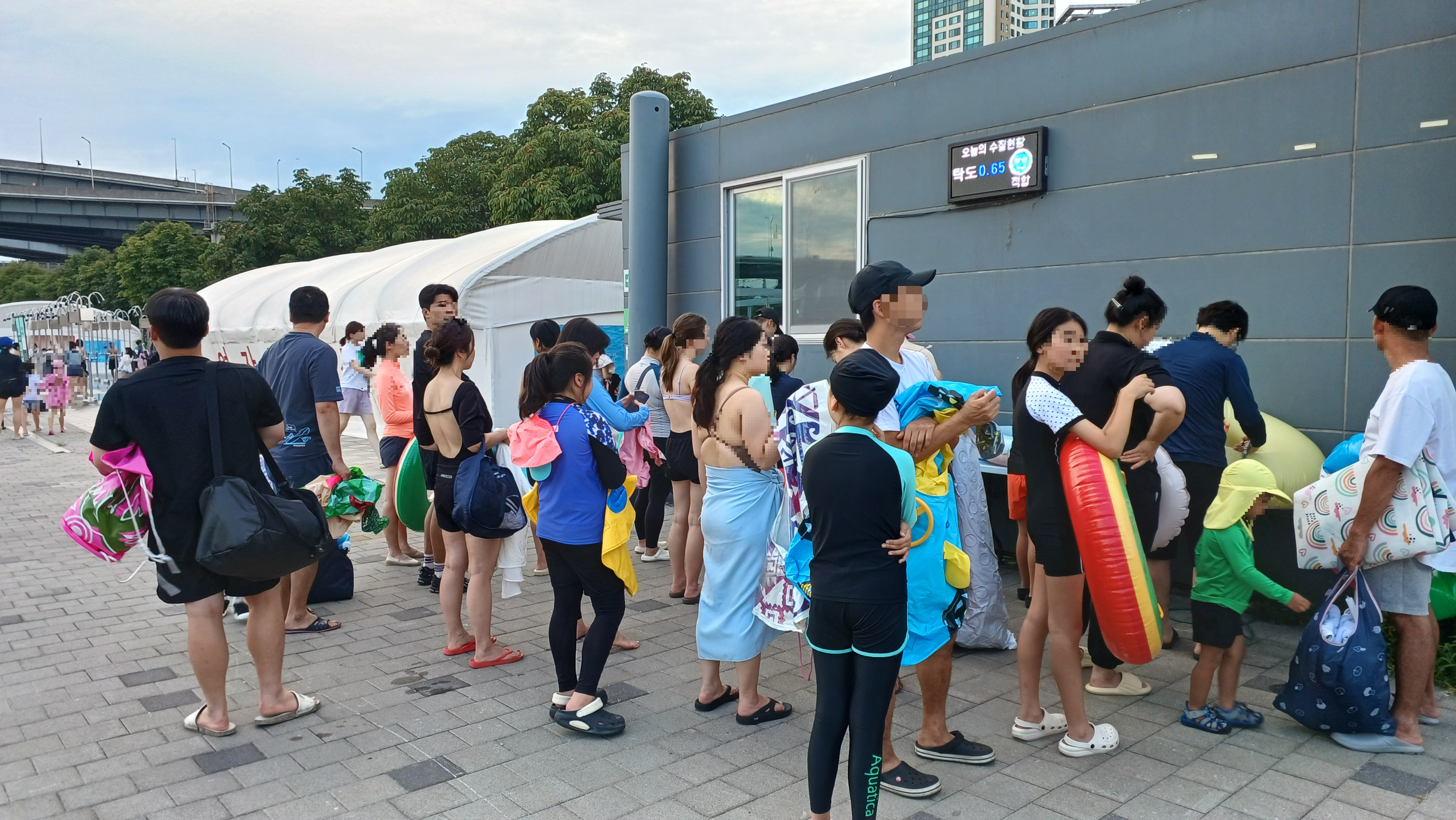 뚝섬-한강수영장-야간개장-8